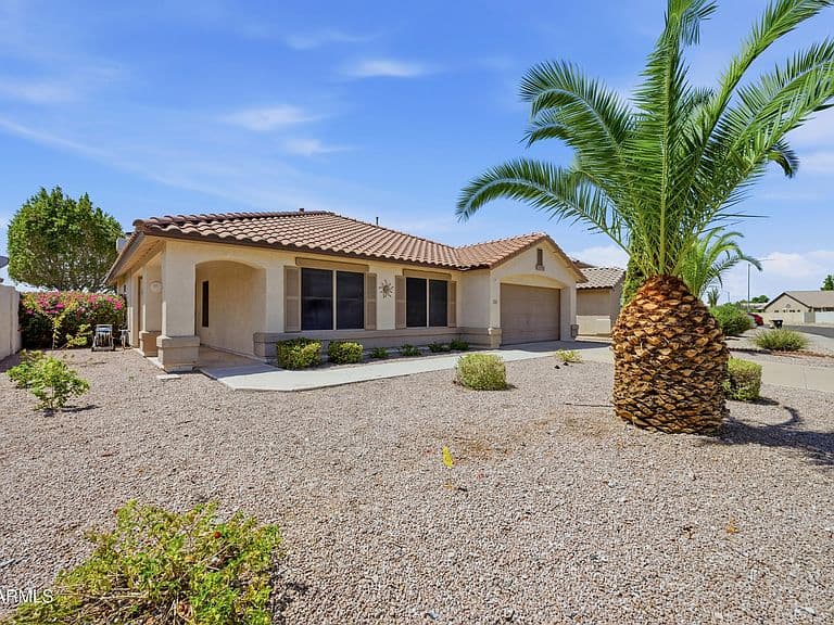 10145 W Potter Drive photo 1