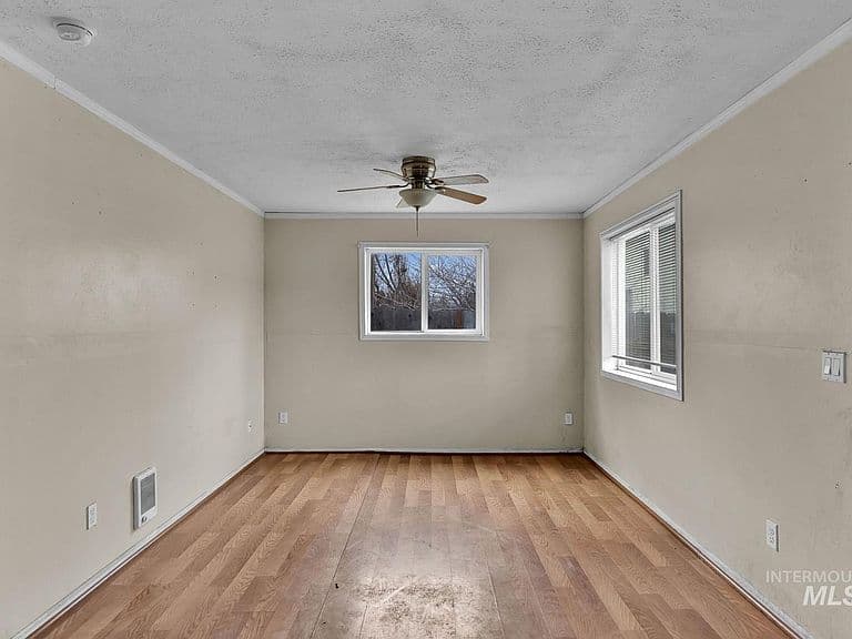 4715 W Reeves St photo 4