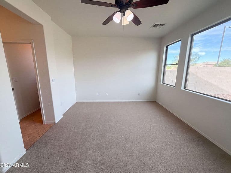 2464 W WARREN Drive photo 4