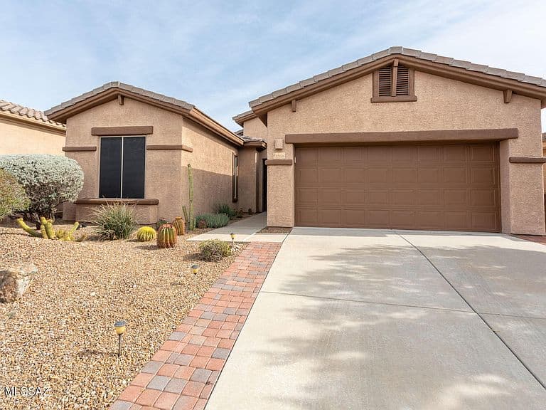 12616 N Gentle Rain Dr photo 2