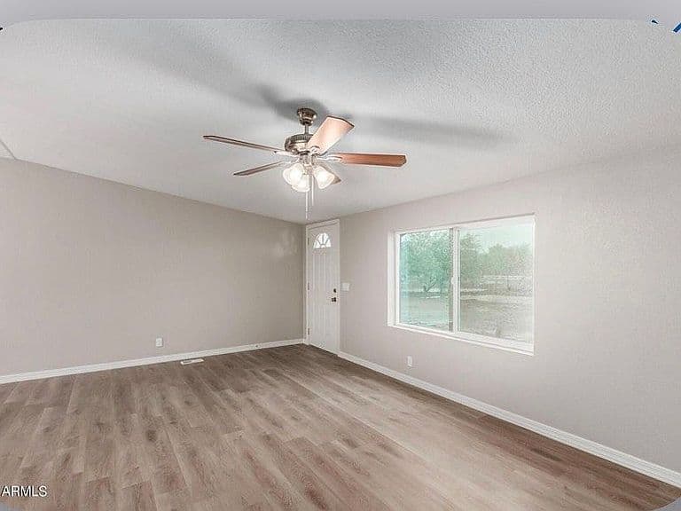 3504 E Triple Crown Dr photo 4