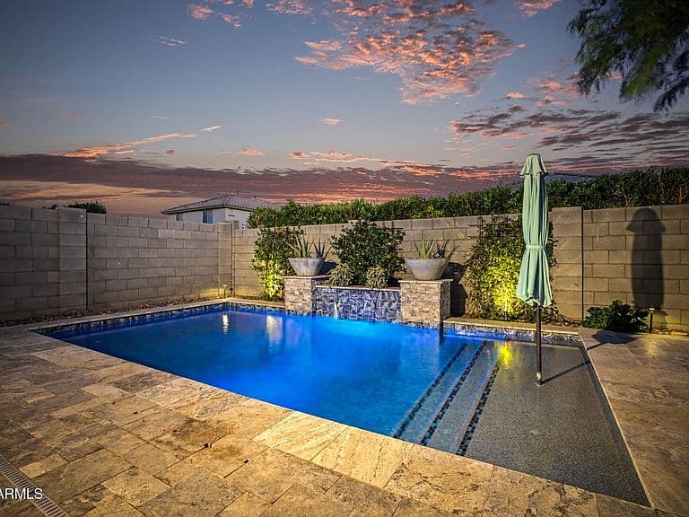 16863 W Maya Way photo 1