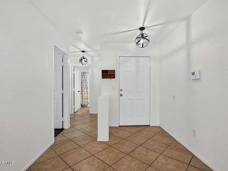 3480 S BOWMAN Road photo 4
