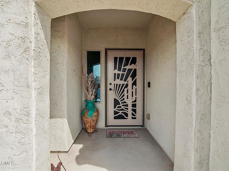 6732 W SONOMA Way photo 4