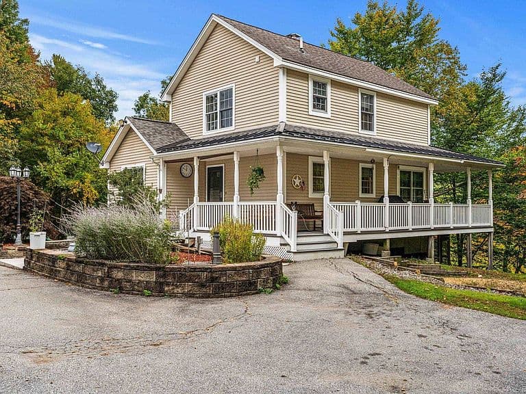 410 River Road photo 1