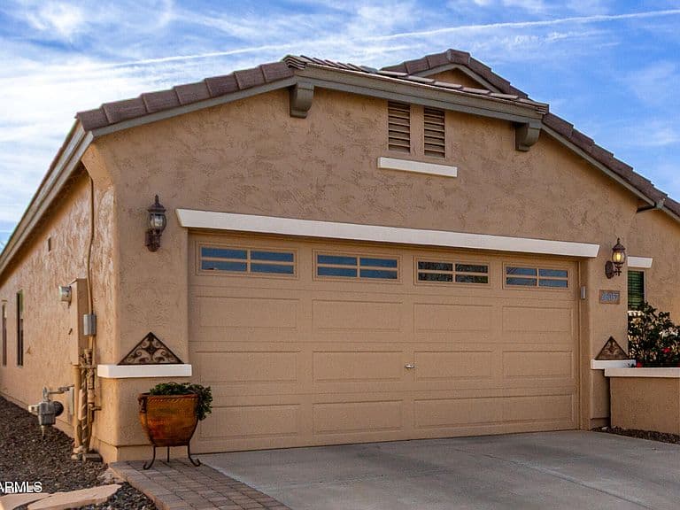 26057 W SEQUOIA Drive photo 4
