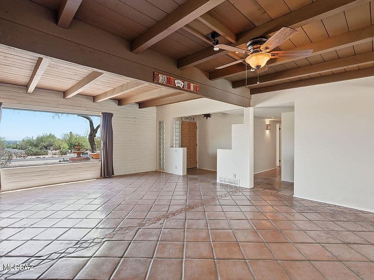 4390 N Camino Vinorama photo 2