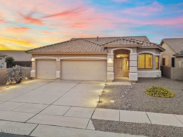 2507 E Big View Dr photo 2