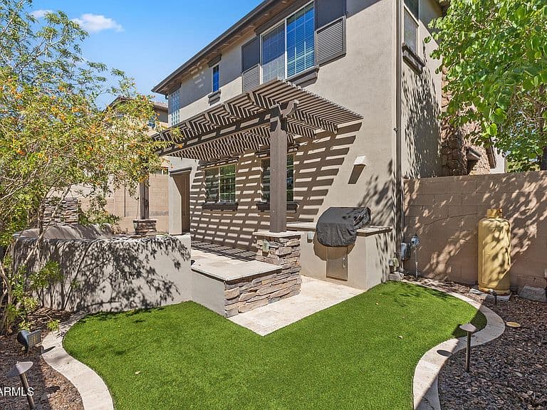15918 S 11TH Way photo 4