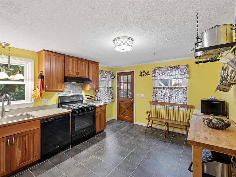 4 Cheyenne Drive photo 5