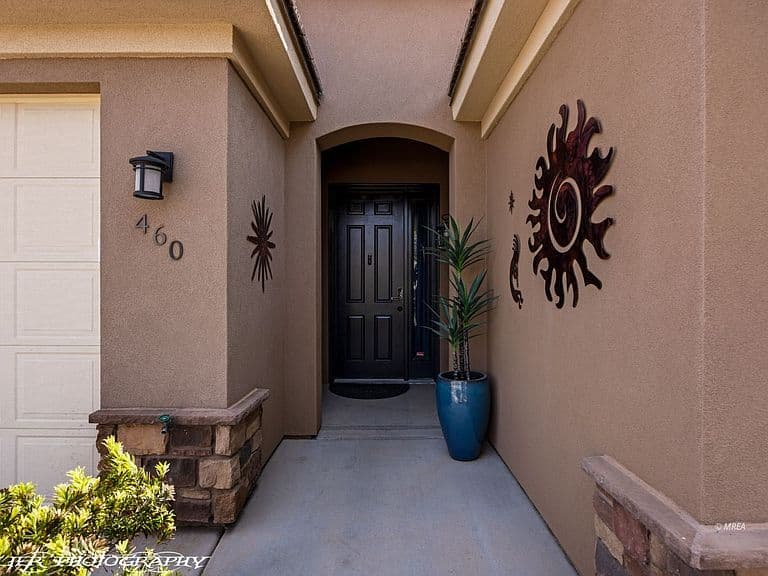 460 Wild Horse Ln photo 5