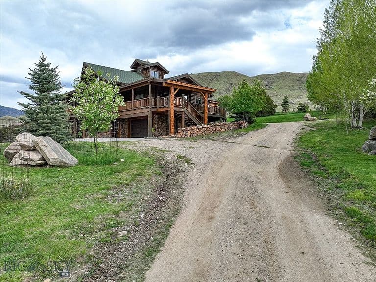 136 Jack Creek Rd photo 4
