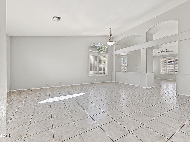 7061 W ANGELA Drive photo 5