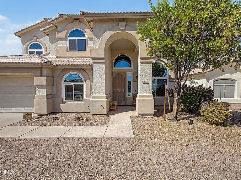 13842 W WINDSOR Avenue photo 3