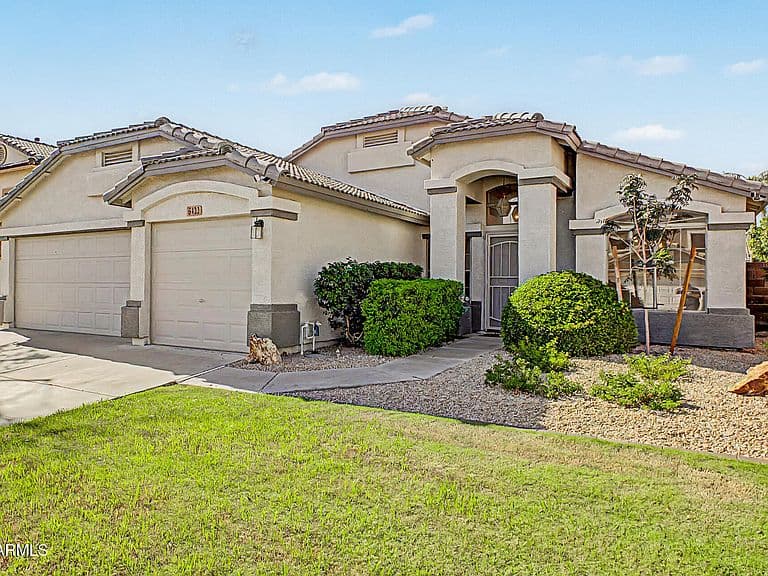 6422 W LARIAT Lane photo 1