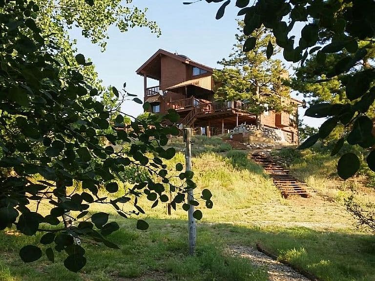 1335 Gowdy Ct photo 1
