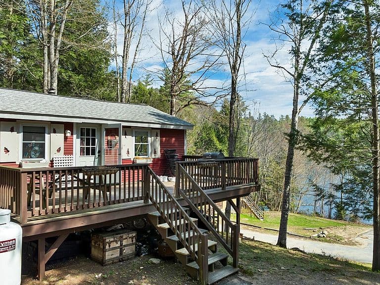 19 Hamlet Drive photo 3