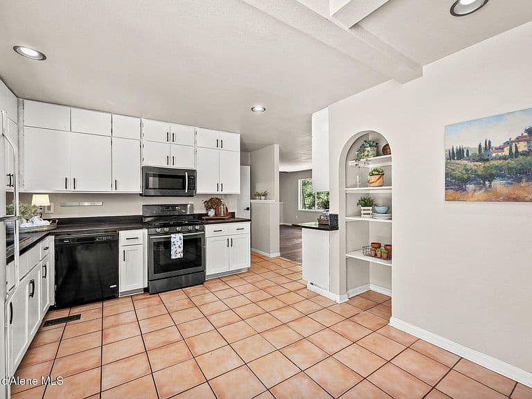 33250 N Tahoe Dr photo 4