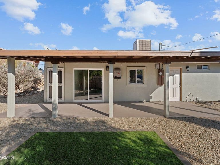 758 Kachina Drive photo 5