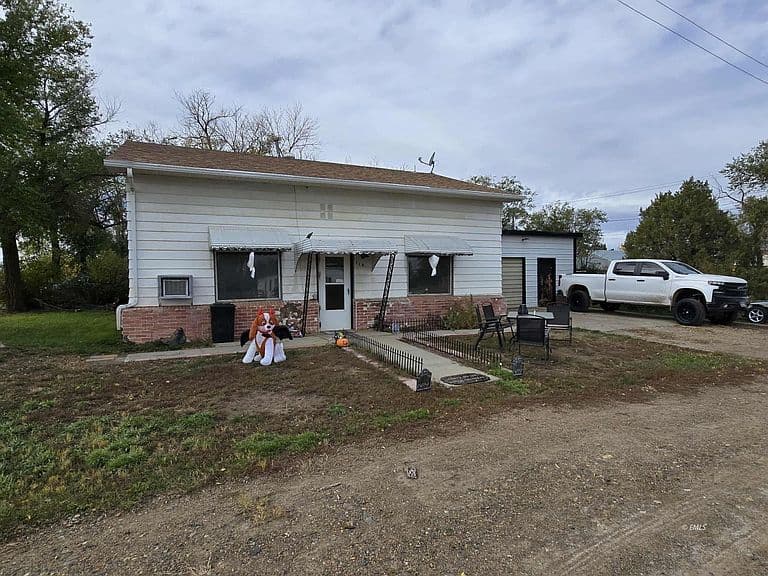 119 S Washington Ave photo 3