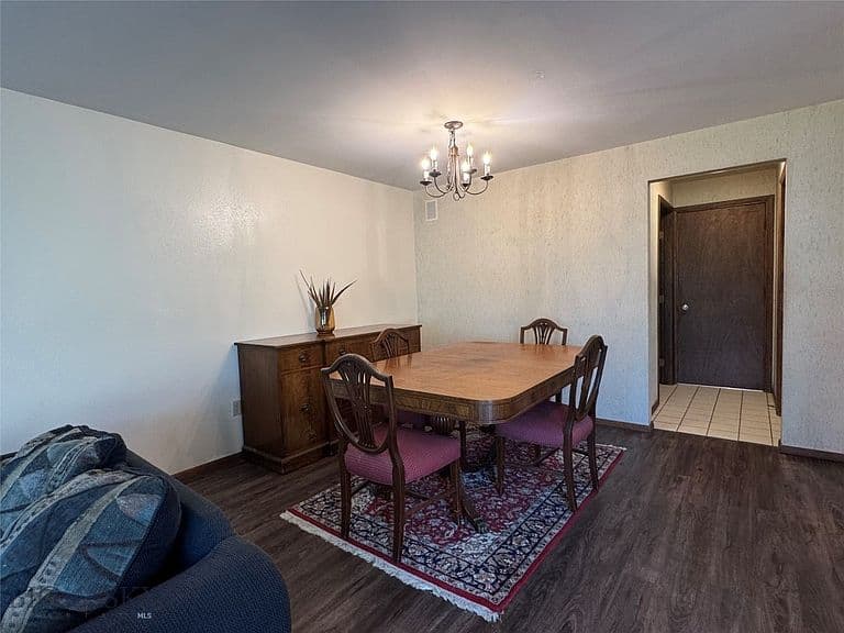 10 Gallatin Dr APT C photo 5
