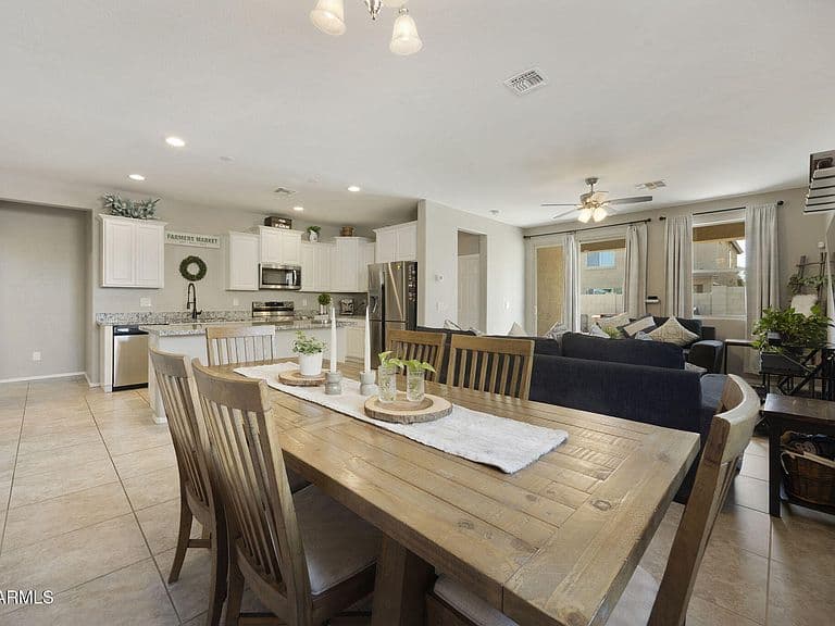 18259 W IDA Lane photo 5