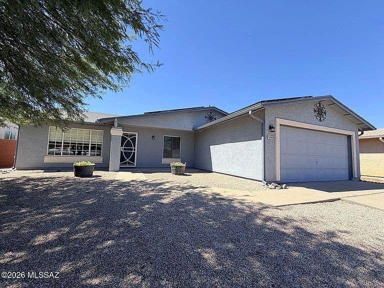 7840 S Caesar Dr photo 1