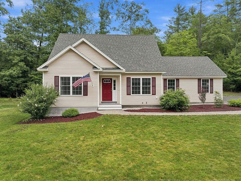 82 Pine Meadows Circle photo 1