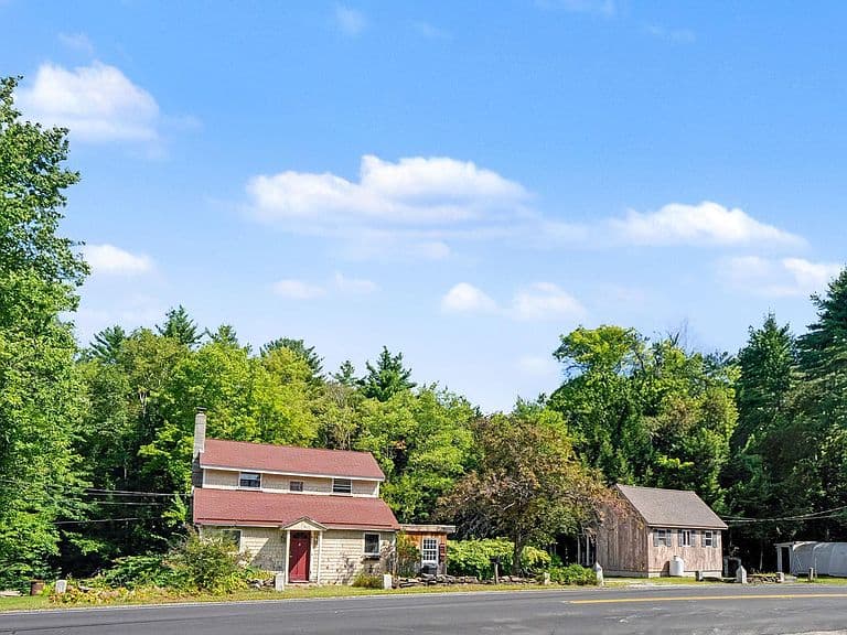 164 Bennington Road photo 2