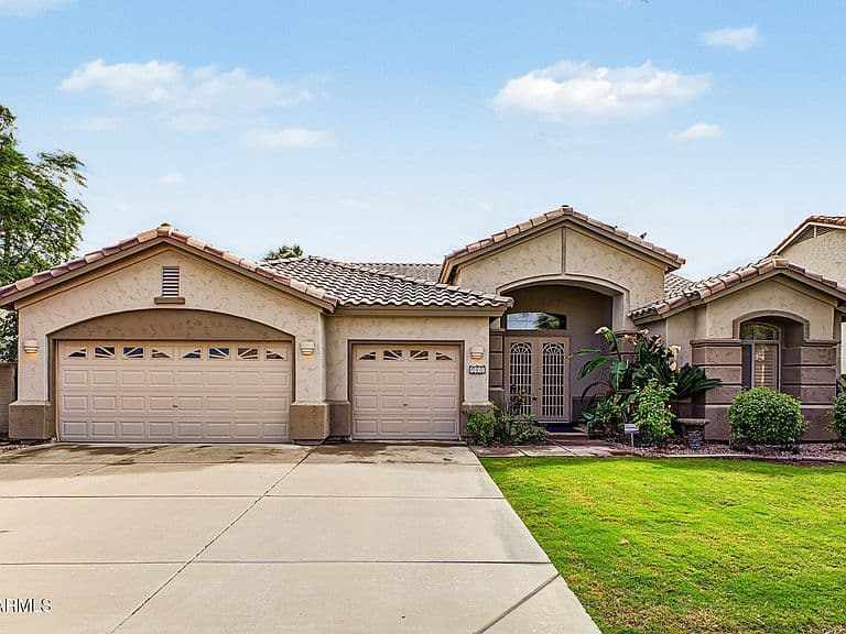 2841 E RANCH Court photo 2
