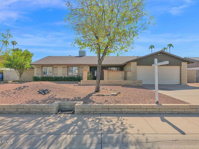 4747 W ASTER Drive photo 1