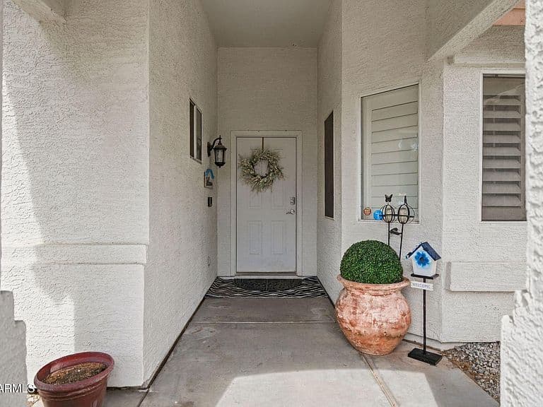 16160 W MARICOPA Street photo 2