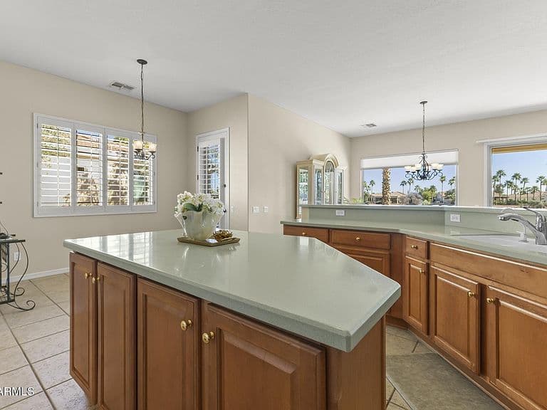 23029 N LAS POSITAS Drive photo 5