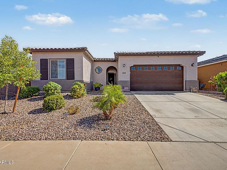 2373 E FANDANGO Drive photo 3