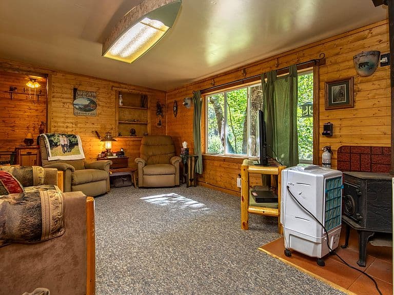 12970 Waldens Pond photo 4