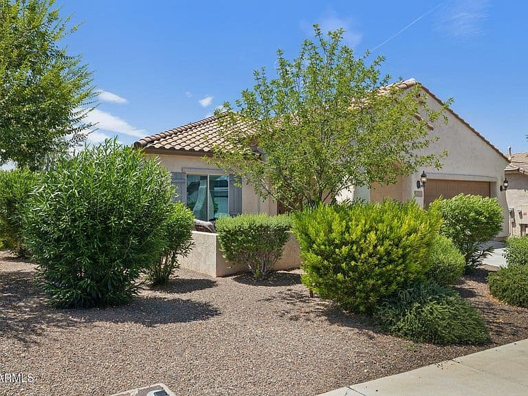 20142 N 260TH Drive photo 3