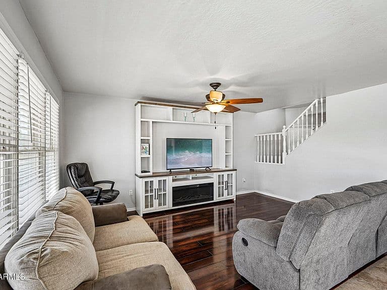 17235 W STATLER Street photo 5