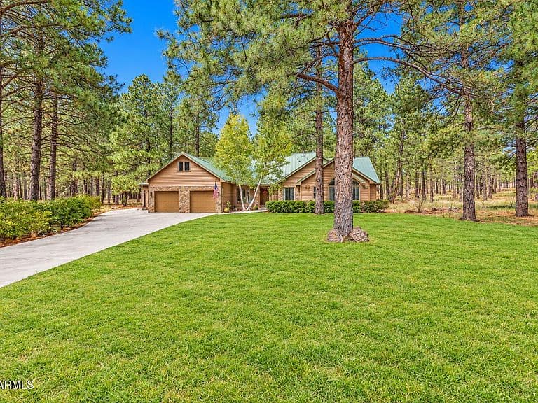 3005 S SURREY Lane photo 4