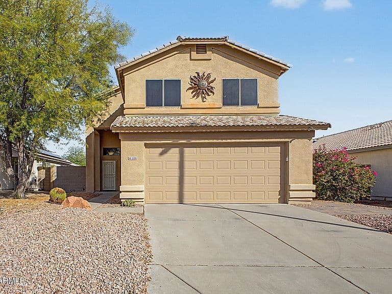 2233 E SOFT WIND Drive photo 2