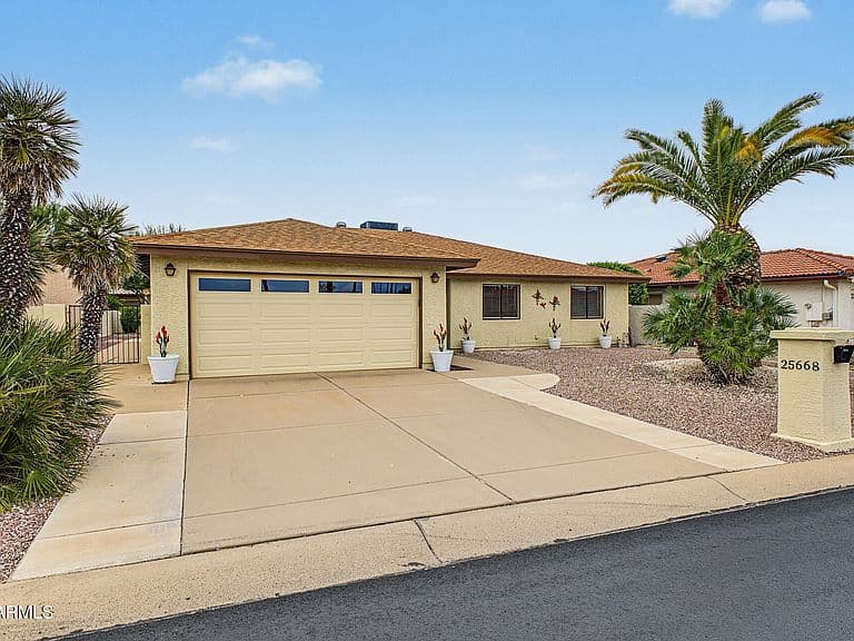 25668 S HOWARD Drive photo 3