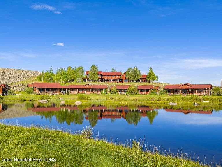 491 State Highway 354 photo 2