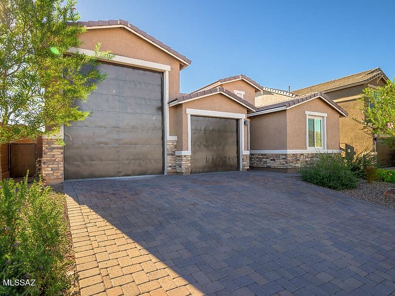 7970 S Borealis Way photo 1