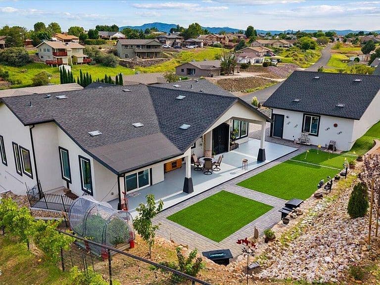 9824 E Magma Dr photo 1