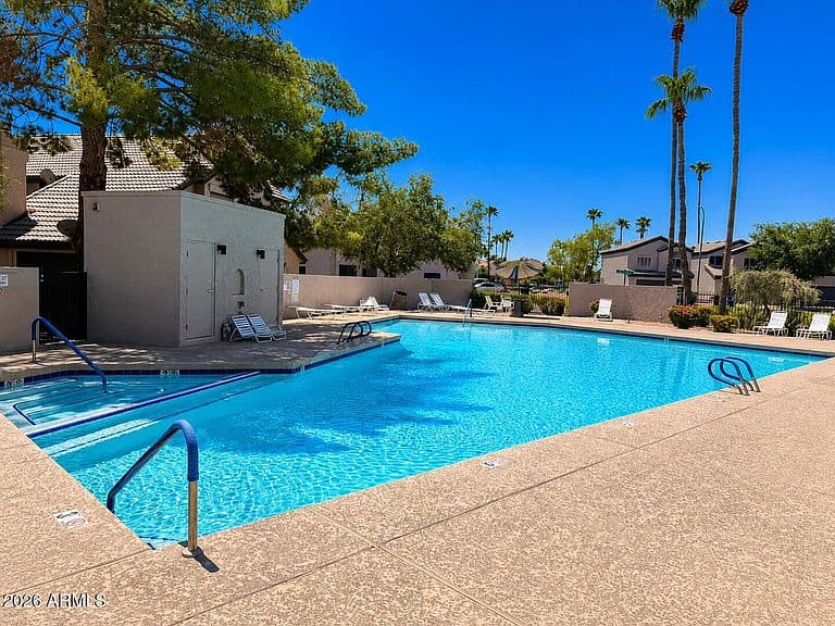 475 S SEAWYNDS Boulevard photo 5