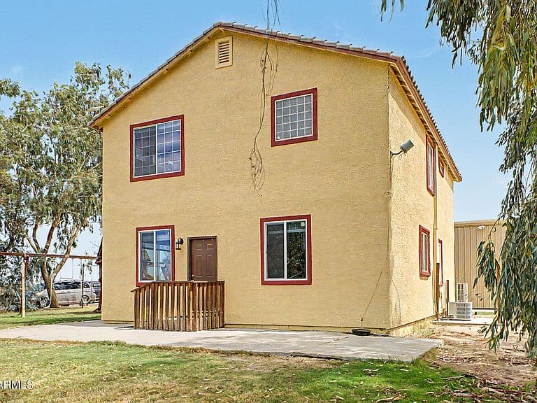 23411 E Orville Street photo 4