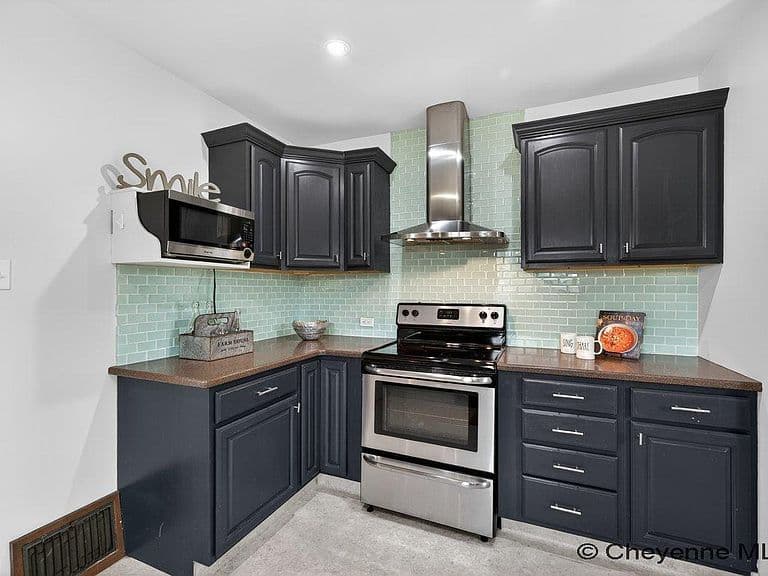2615 Evans Ave photo 3