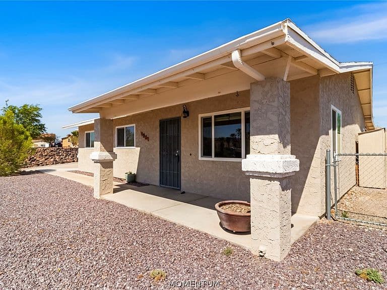 1017 Merrill Court photo 4