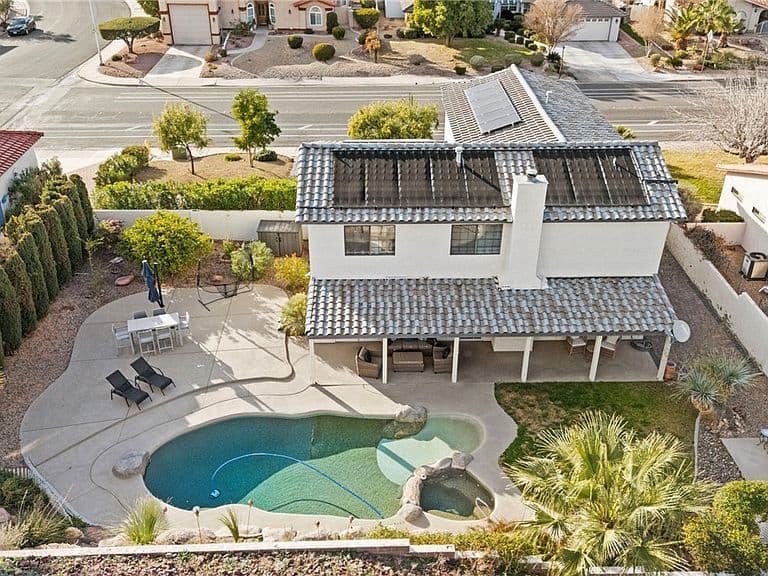 1013 Calico Ridge Dr photo 5