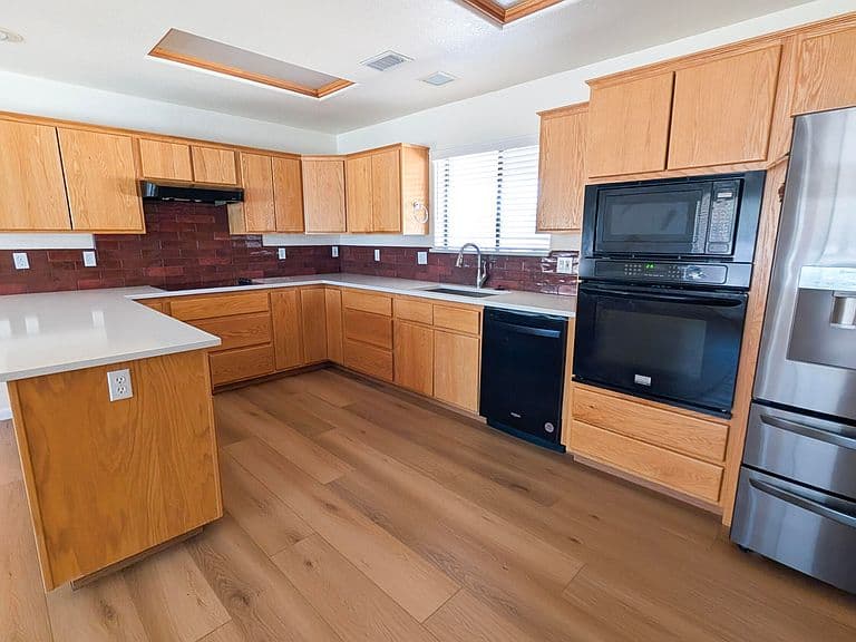 1300 E SHARPS Trail photo 4