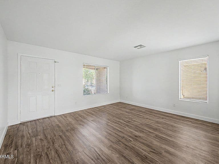 43782 W SAGEBRUSH Trail photo 2